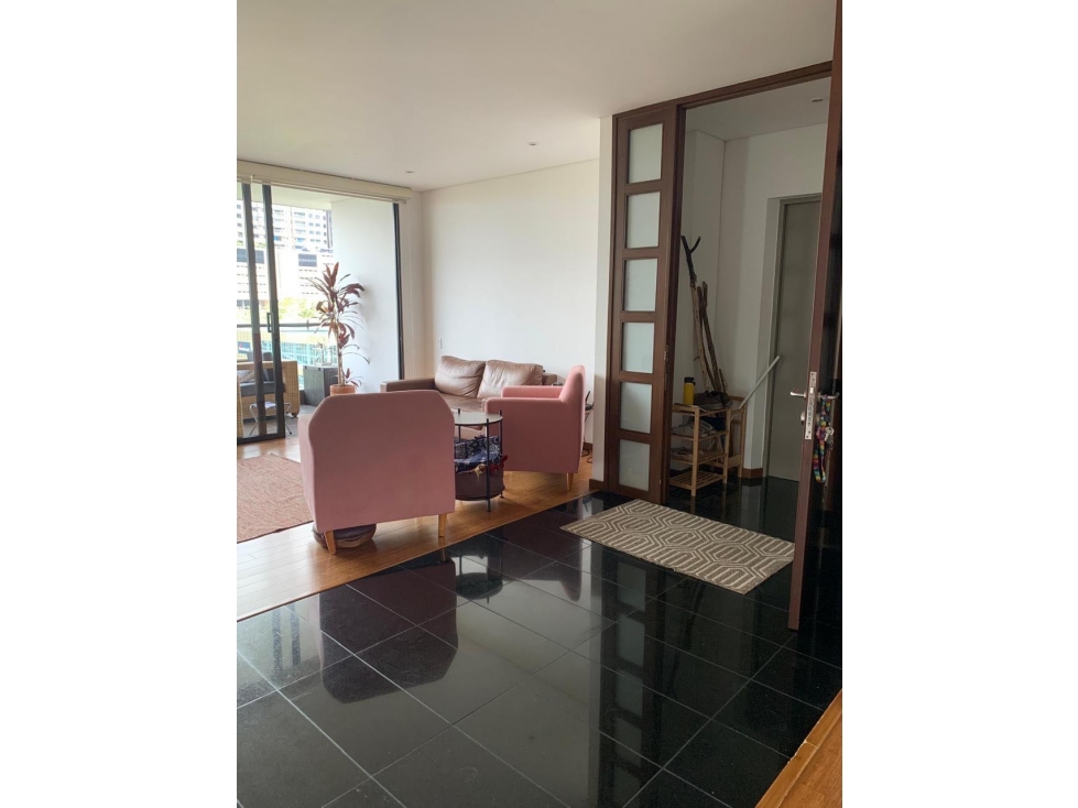 Venta de apartamento con vista en El Campestre, Poblado