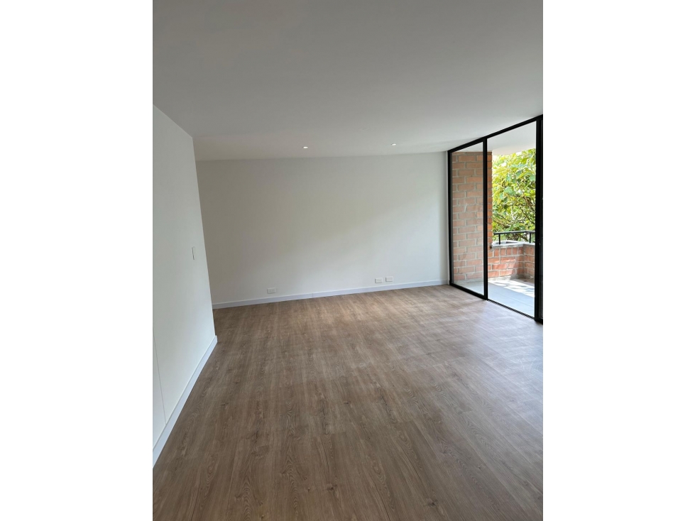 Venta de apartamento de 171 mts en el poblado sector Alejandría — foto 3