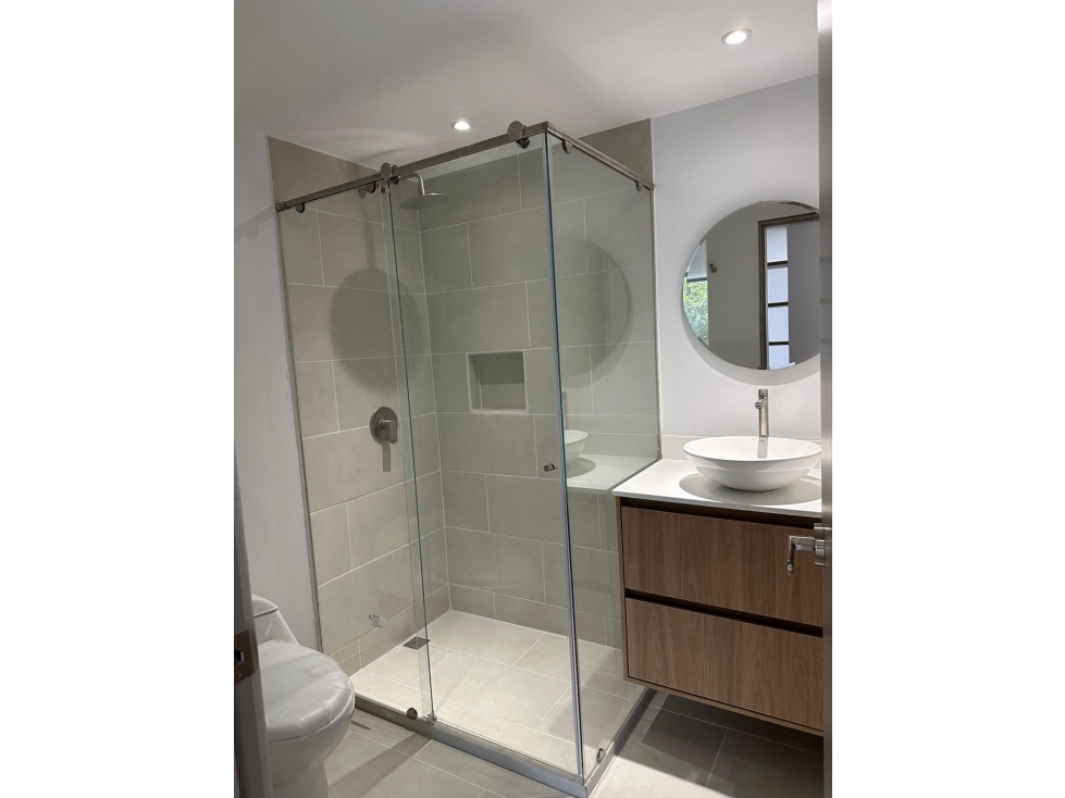 Venta de apartamento de 171 mts en el poblado sector Alejandría — foto 5