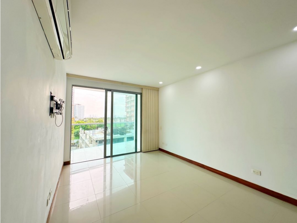Venta de apartamento de 3 alcobas en Mistral Cielomar — foto 3
