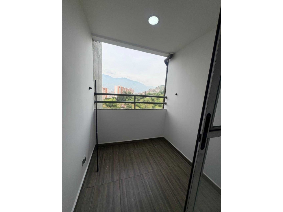 venta de apartamento de 55mtr2 frente a la estación madera — foto 2