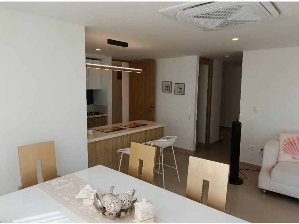 Venta De Apartamento De Tres Habitaciones en Cielo Mar
