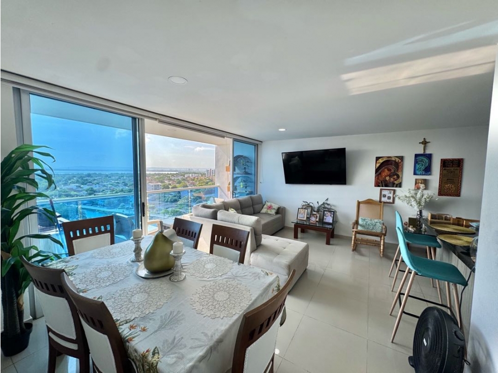 VENTA DE APARTAMENTO DE TRES HABITACIONES Y ESTUDIO EN CRESPO - 3