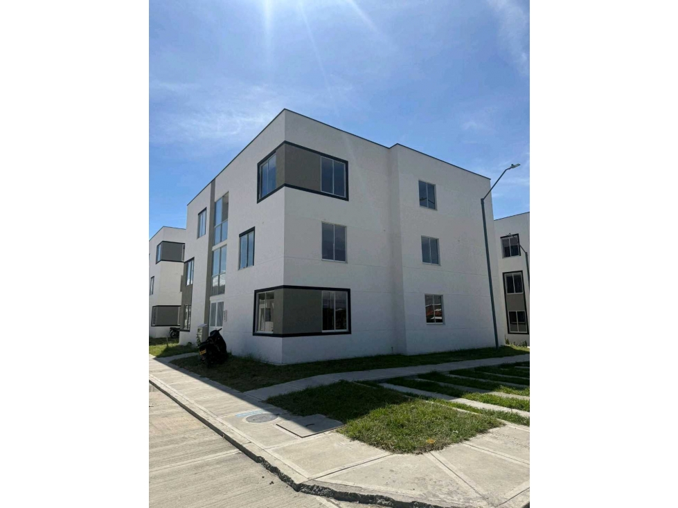VENTA DE APARTAMENTO DIAMANTE II CARTAGO VALLE