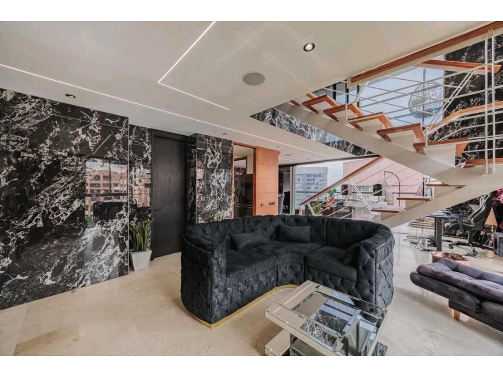 Venta de apartamento dúplex de lujo en el Poblado, Medellín