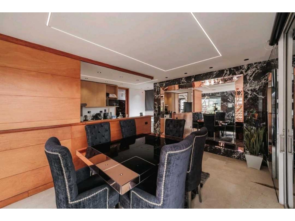 Venta de apartamento dúplex de lujo en el Poblado, Medellín — foto 2