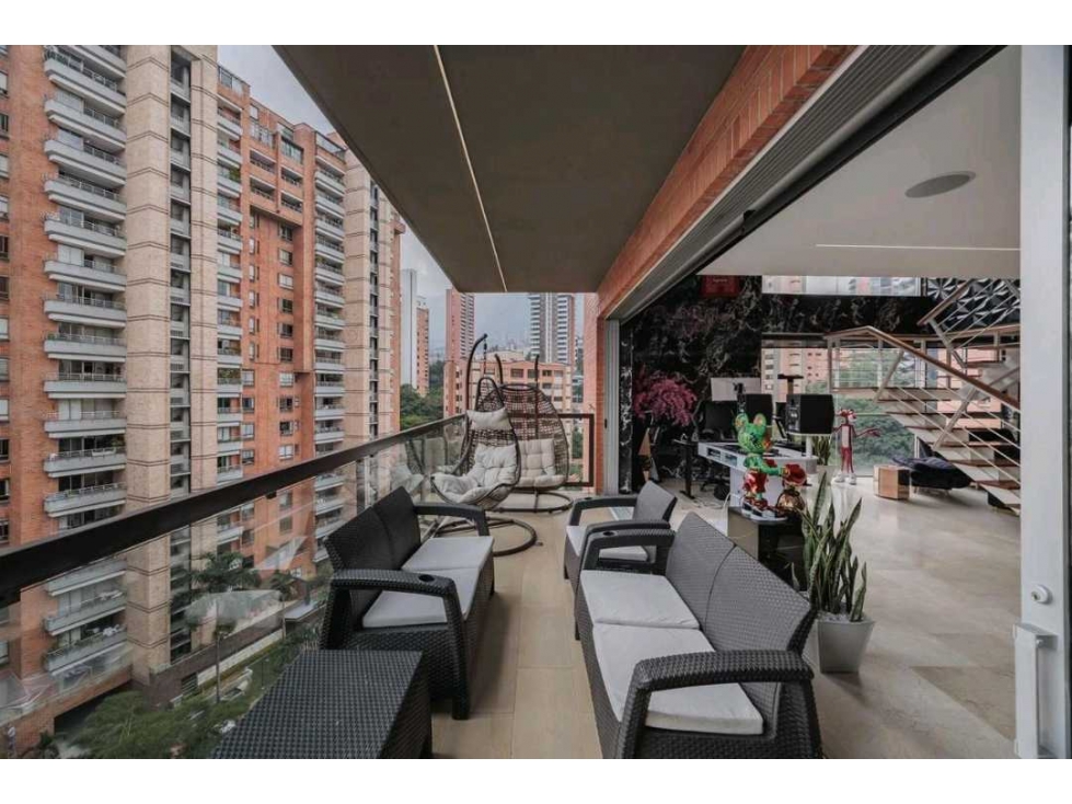 Venta de apartamento dúplex de lujo en el Poblado, Medellín — foto 4