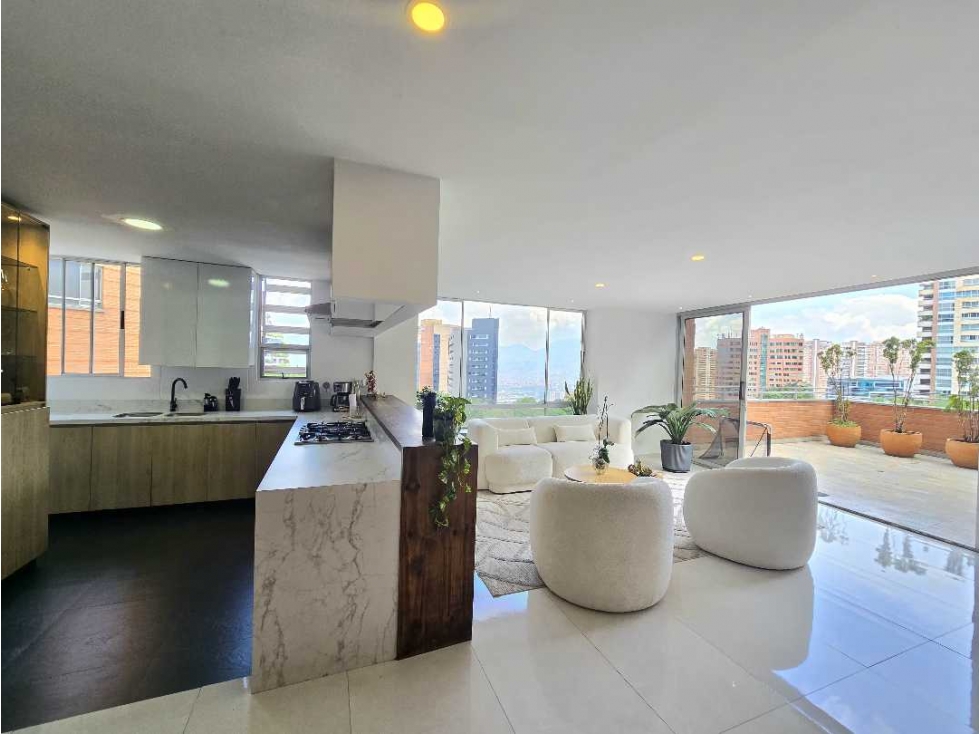 Venta de apartamento dúplex con terraza en El Tesoro — foto 5