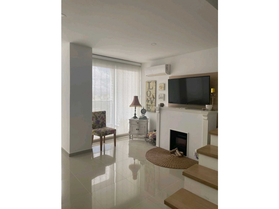 Venta de apartamento duplex barrio La Concepción — foto 2