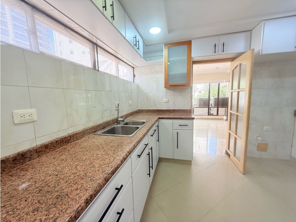 Venta de apartamento duplex Edificio los Cristalea en Bocagrande Ctg — foto 4