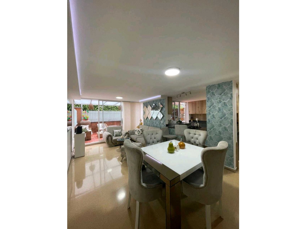 Venta de apartamento Duplex en la Visitacion Poblado