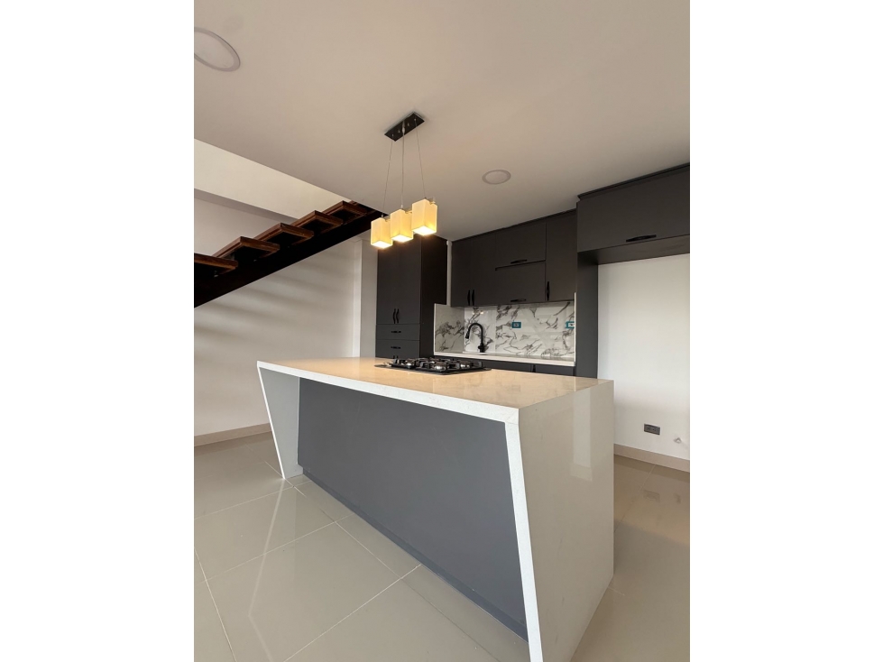 VENTA DE APARTAMENTO DUPLEX EN SANTA MONICA - MEDELLIN — foto 5