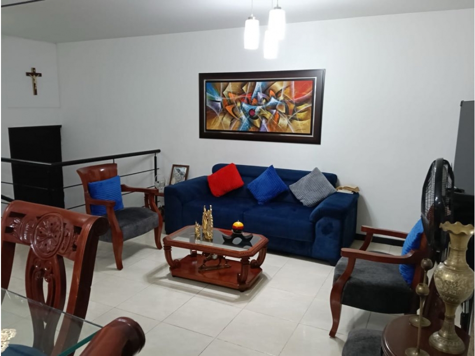 Venta de apartamento duplex en Valle del Lili