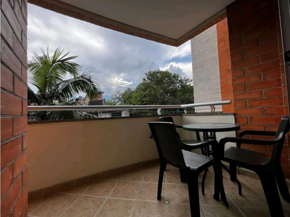 VENTA DE APARTAMENTO DUPLEX EN LAURELES CON TERRAZA. — foto 6