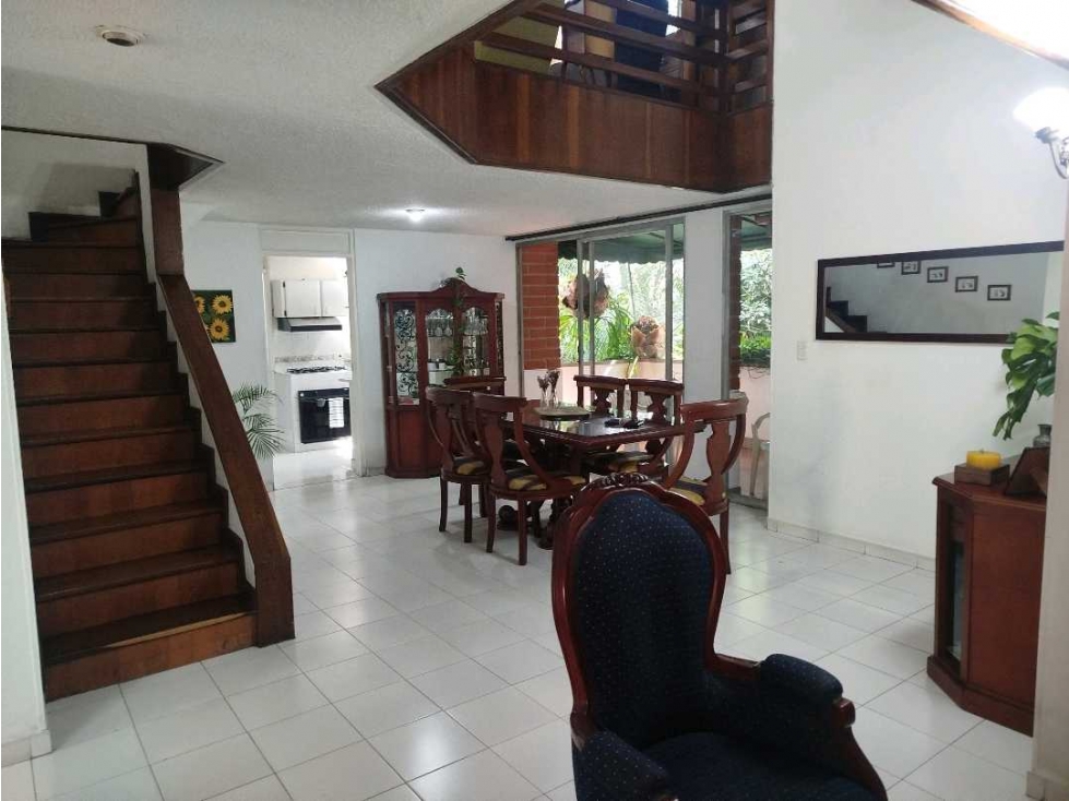 Venta de Apartamento duplex en Poblado, Sector Inferior — foto 2