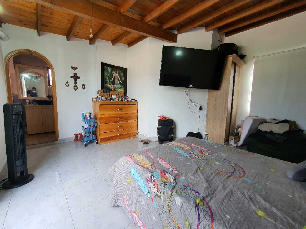 VENTA DE APARTAMENTO DUPLEX EN LA PARTE BAJA DE CALASANZ — foto 4