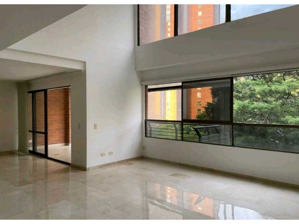 VENTA DE PENTHOUSE DUPLEX EN EL POBLADO. — foto 2
