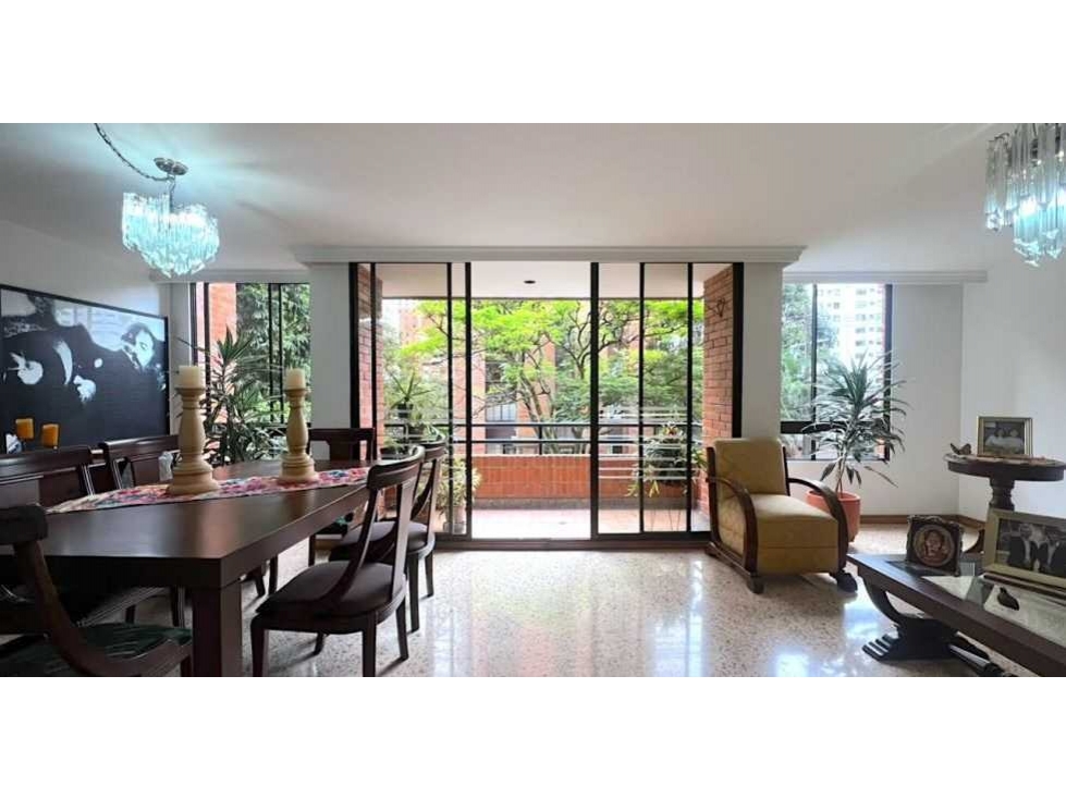 VENTA DE APARTAMENTO DUPLEX EN EL POBLADO POR LA CLINICA MEDELLÍN