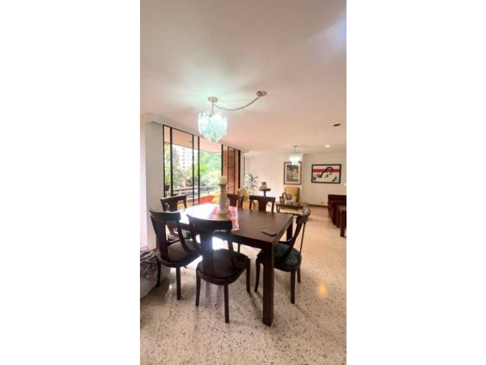 VENTA DE APARTAMENTO DUPLEX EN EL POBLADO POR LA CLINICA MEDELLÍN — foto 3