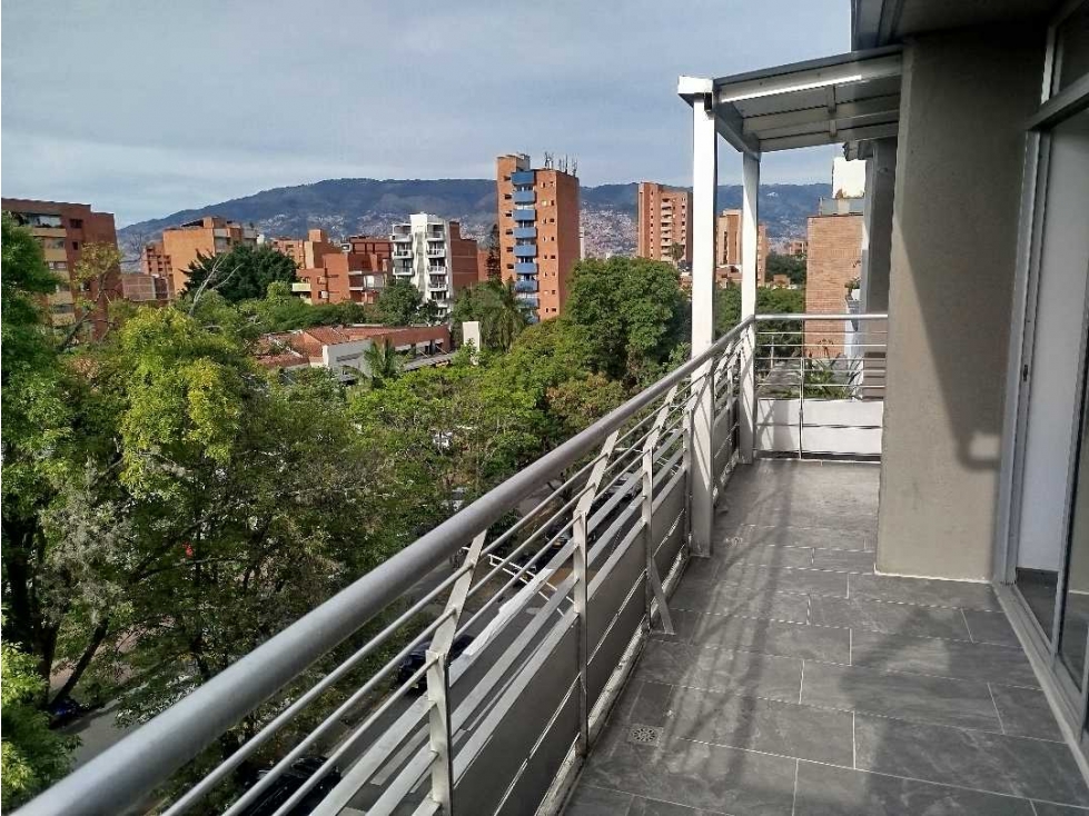 Venta de Apartamento Duplex en Laureles