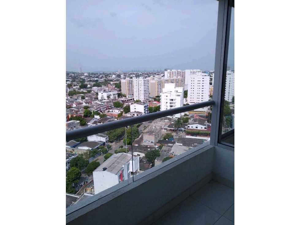 SE VENDE APARTAMENTO EN LA CONCEPCIÓN — foto 2
