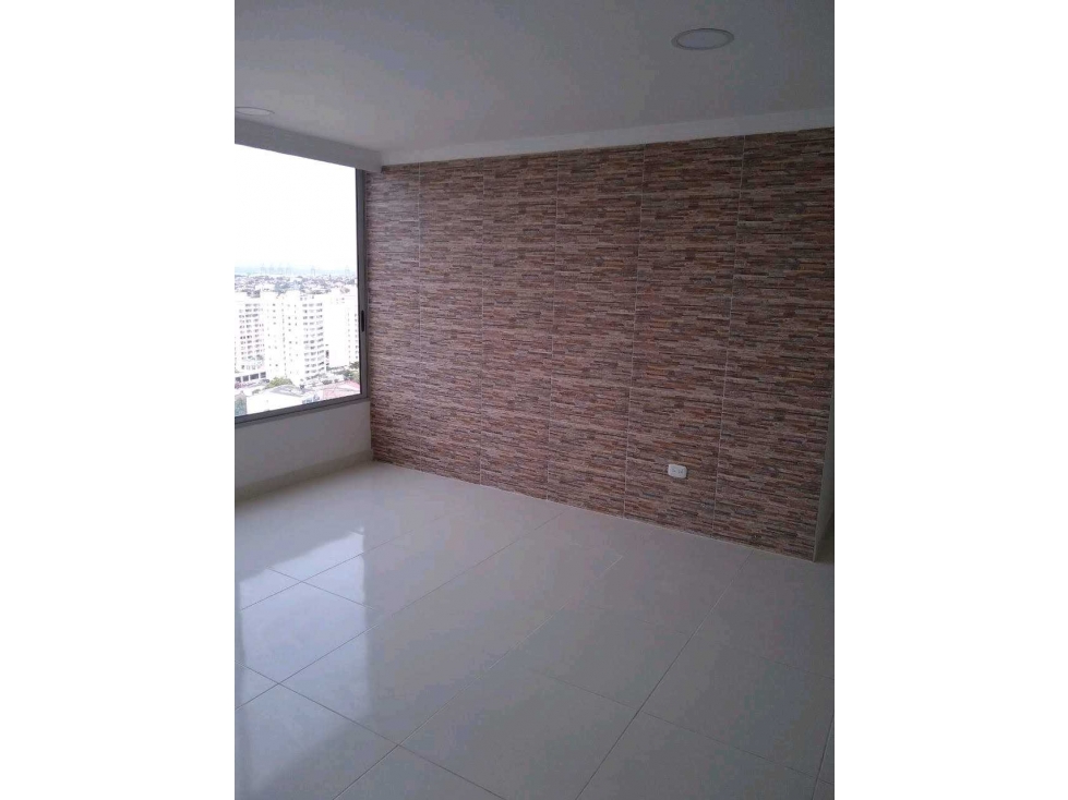 SE VENDE APARTAMENTO EN LA CONCEPCIÓN — foto 4