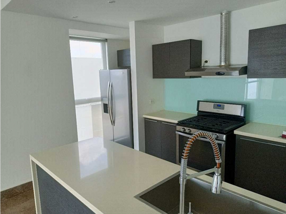 VENTA DE APARTAMENTO PH YOO AV BALBOA MARBELLA - INVERSIÓN OPORTUNIDAD — foto 5