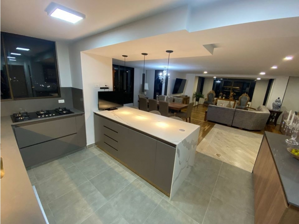 Venta de apartamento en Balsos, Poblados — foto 4