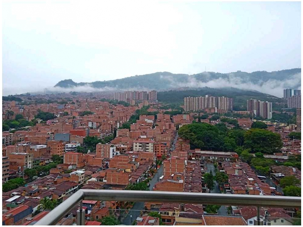 VENTA DE APARTAMENTO EN BELLO, SECTOR CABAÑAS PISO ALTO.