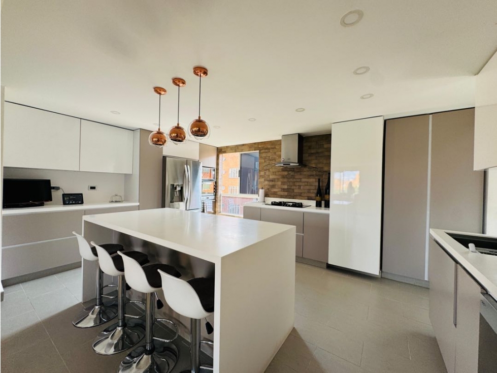VENTA DE APARTAMENTO DUPLEX EN BELÉN LA MOTA — foto 4