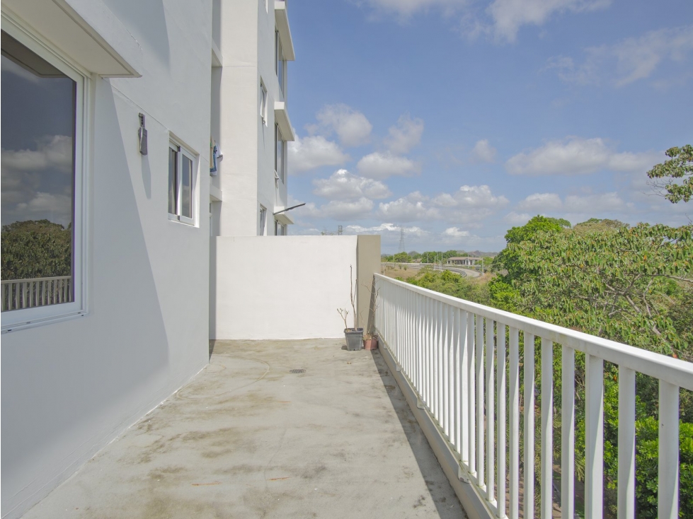 Venta de Apartamento en Brisas del Golf, PH Peninsula del Norte