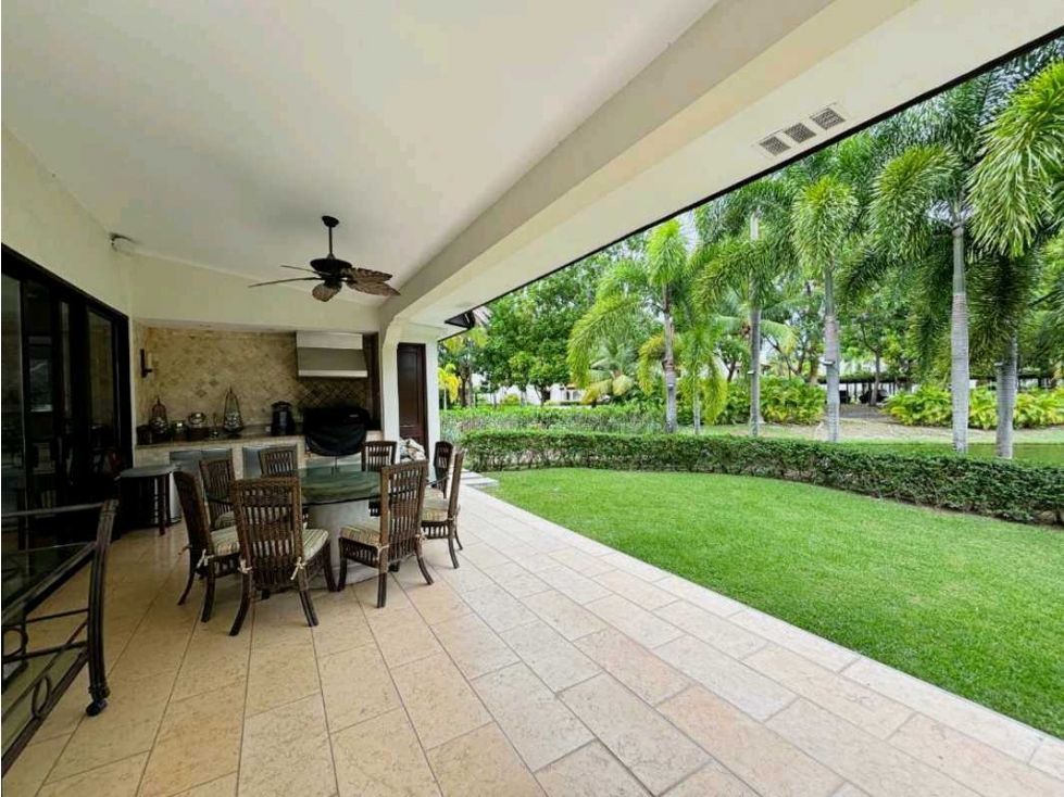 Venta de apartamento en Buenaventura Rio Hato. - 3