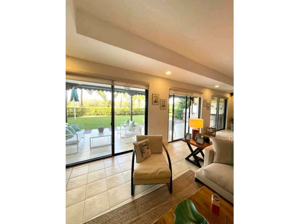 Venta de apartamento en Buenaventura - Rio Hato. - 4