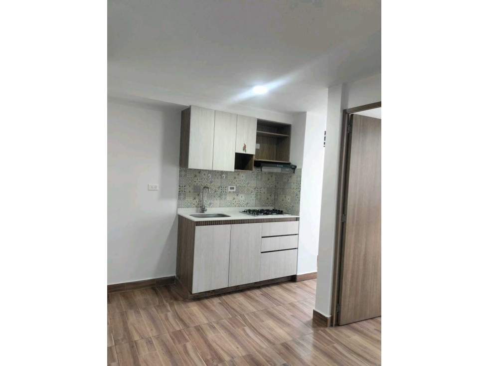 Venta de apartamento en calasanz parte alta — foto 3