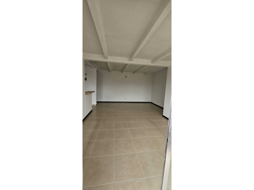 Venta de Apartamento en Calasanz parte baja — foto 3