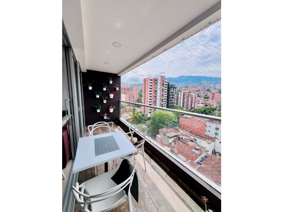 VENTA DE APARTAMENTO EN CALAZANZ PARTE BAJA