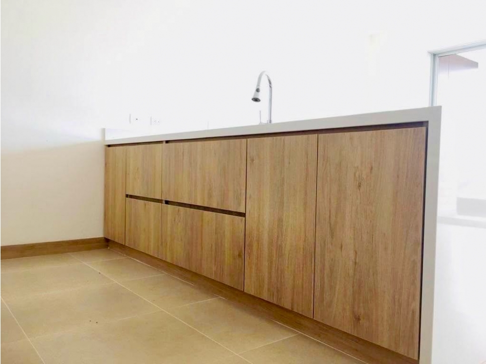 VENTA DE APARTAMENTO EN CALAZANZ PARTE BAJA — foto 5