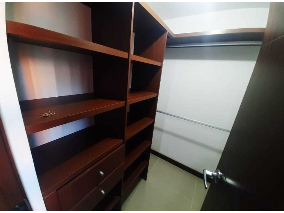 VENTA DE APARTAMENTO EN CALAZANS — foto 6