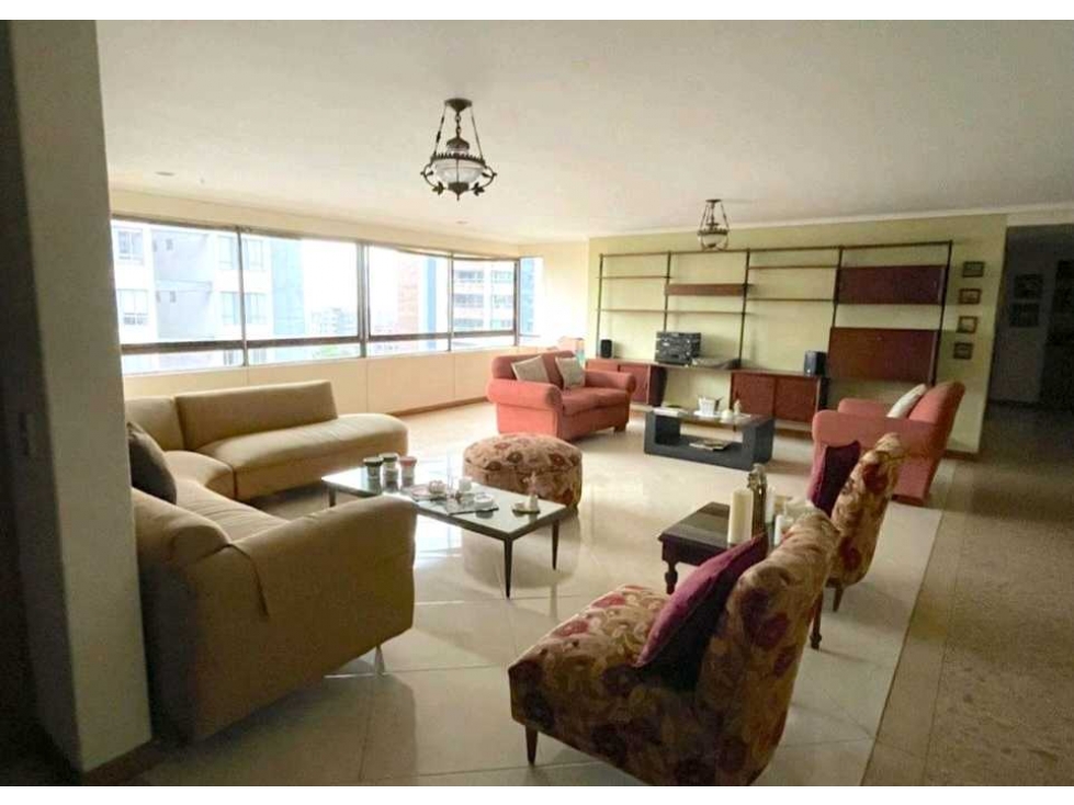 VENTA DE APARTAMENTO EN CASTROPOL.