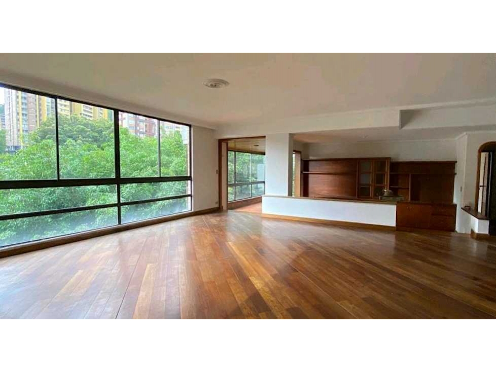 VENTA DE APARTAMENTO EN CASTROPOL, EL POBLADO. — foto 2