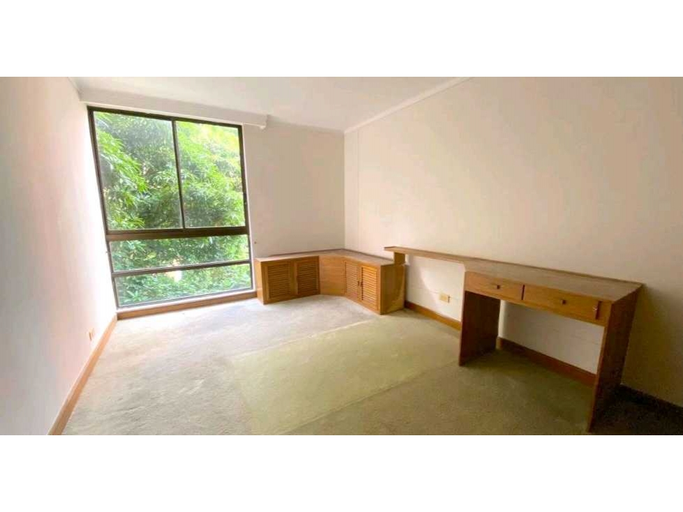 VENTA DE APARTAMENTO EN CASTROPOL, EL POBLADO. — foto 6