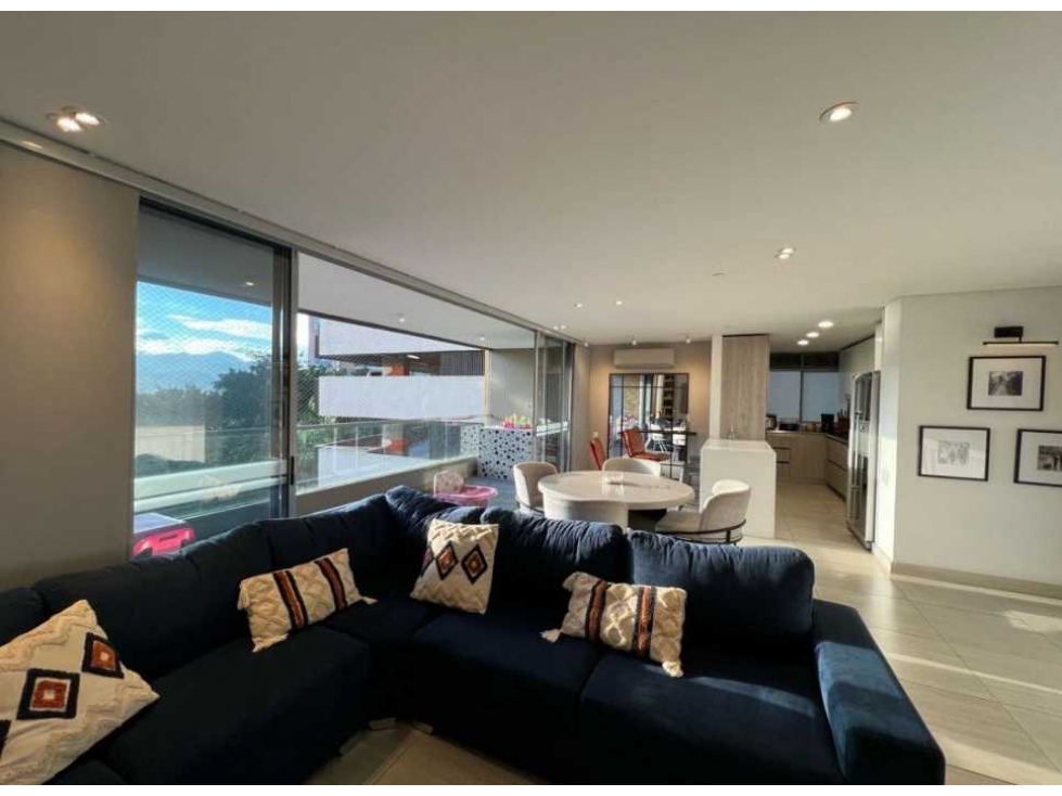 VENTA DE APARTAMENTO EN CASTROPOL. — foto 3
