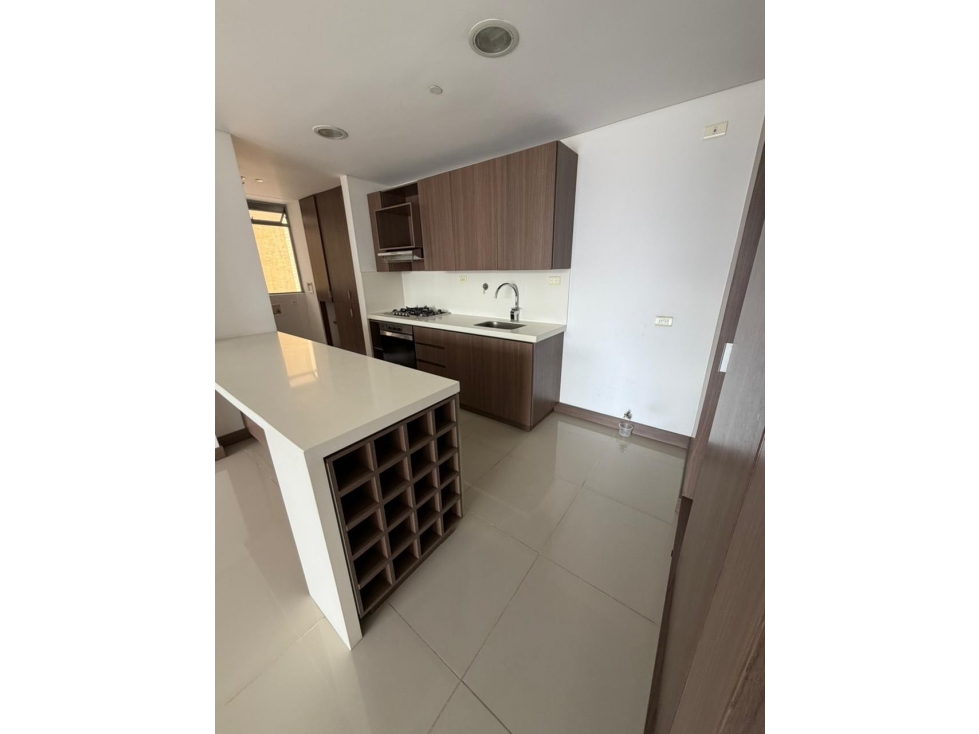 Venta de apartamento en Castropol, Poblado — foto 3