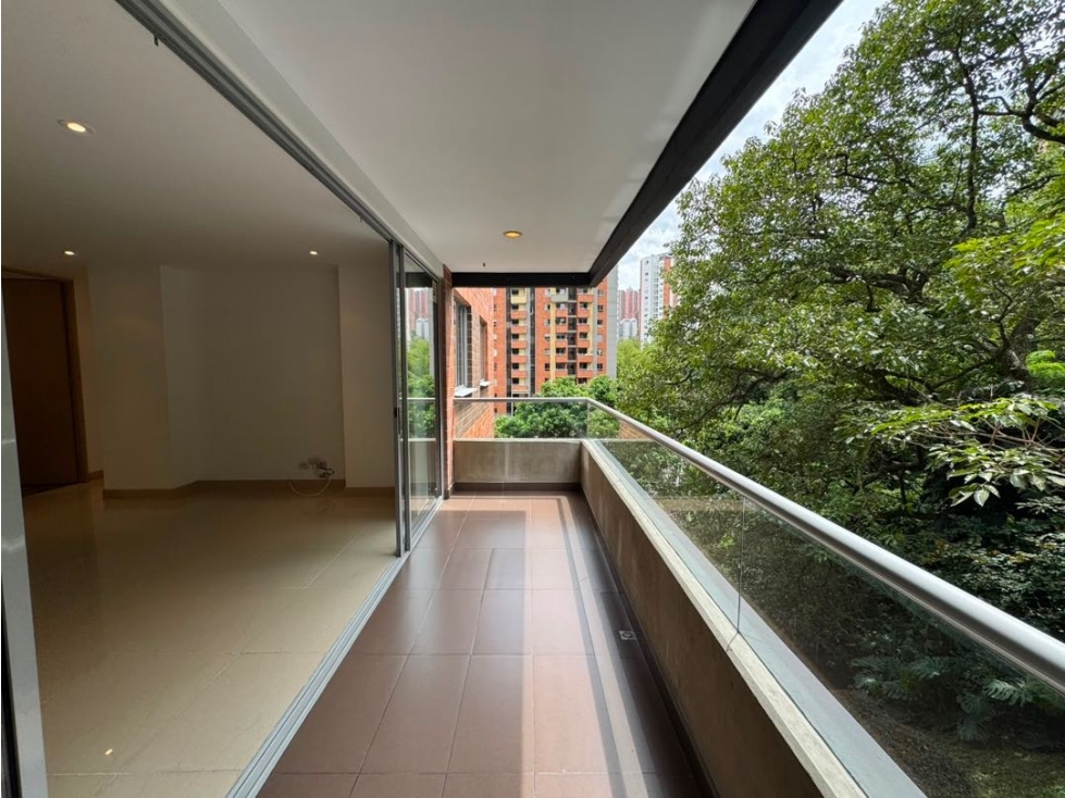 Venta de apartamento en Castropol,Poblado — foto 4