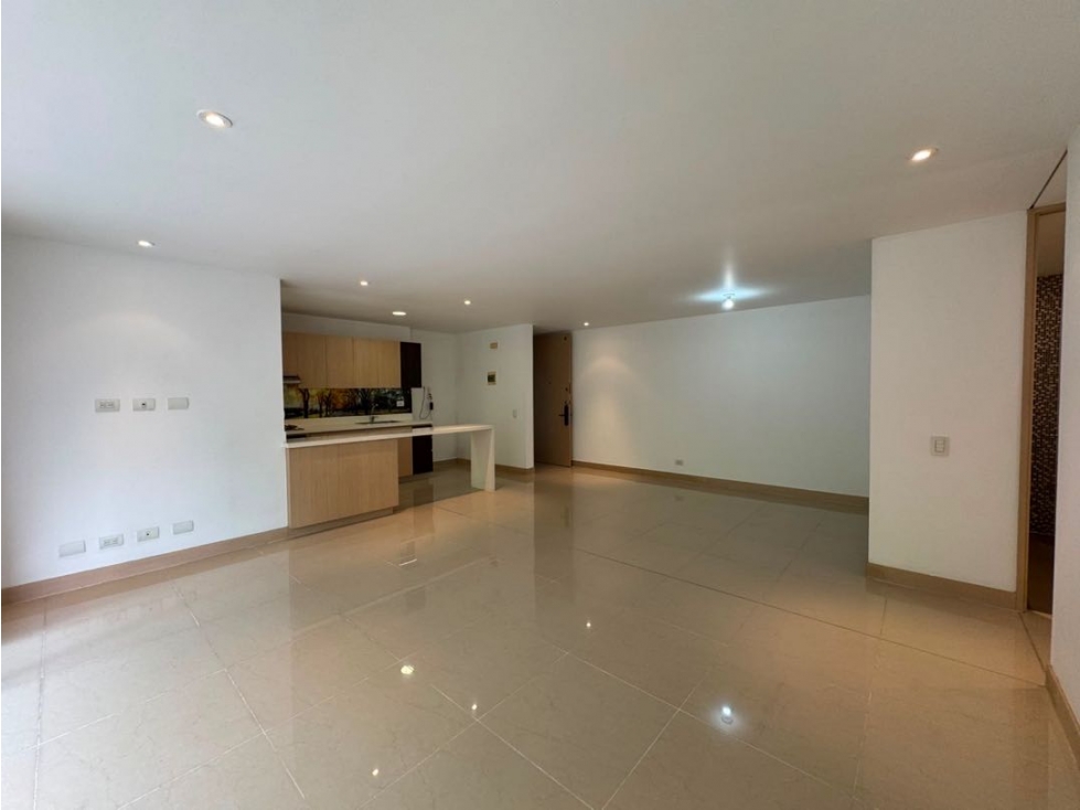 Venta de apartamento en Castropol,Poblado — foto 5
