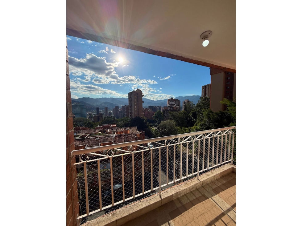 Venta de apartamento en Castropol Poblado