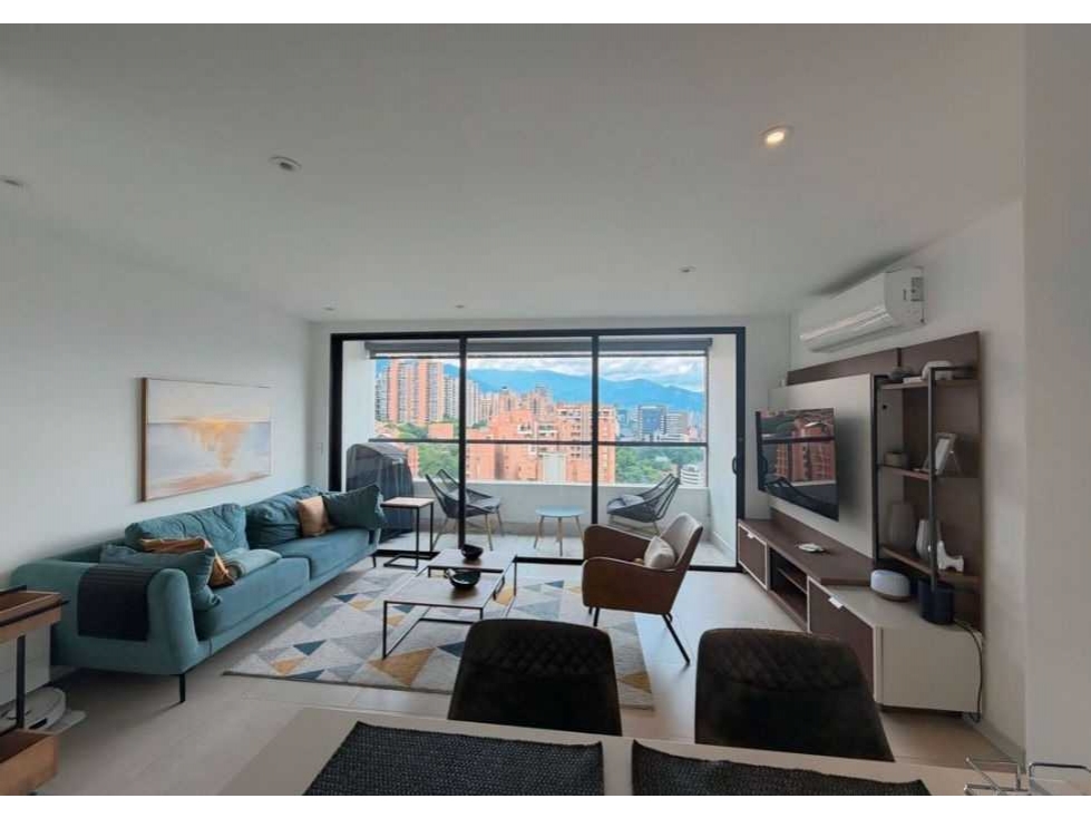VENTA DE APARTAMENTO EN CASTROPOL, EL POBLADO. — foto 3