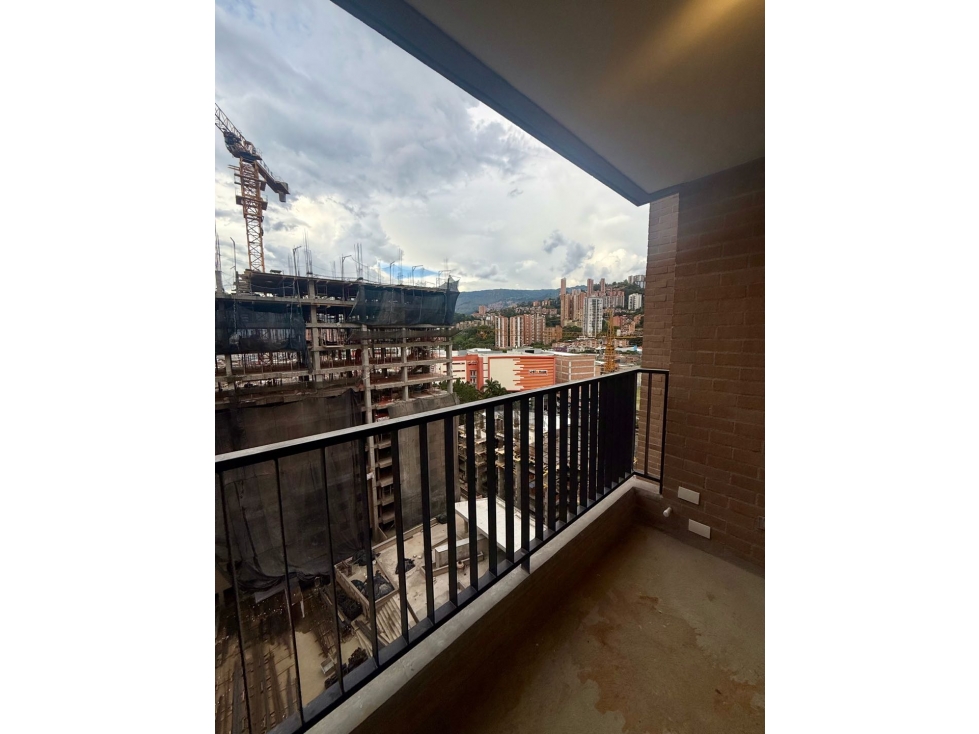 Venta de apartamento en ciudad del Río en obra gris para terminar — foto 6