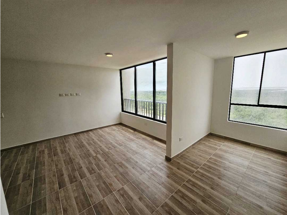 VENTA O ALQUILER DE APARTAMENTO EN CIUDAD DE MALLORQUIN — foto 2