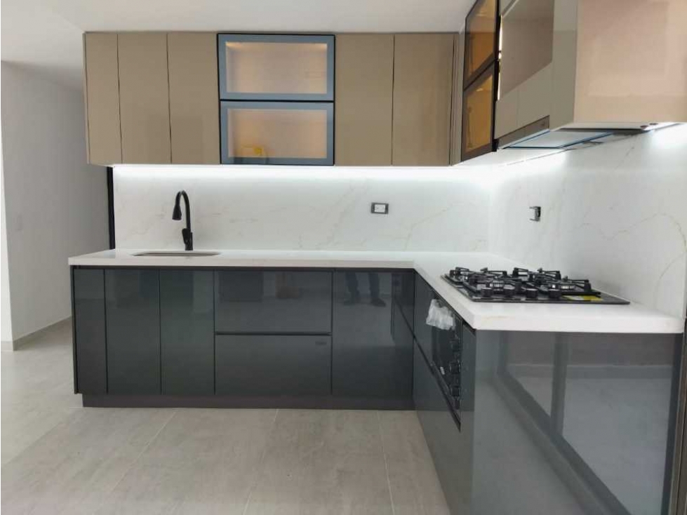 VENTA DE APARTAMENTO EN CONQUISTADORES — foto 6